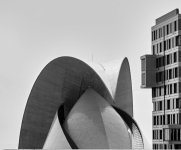 1-04-2023-Auditorio-y-edificio.jpg