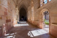 Siguenza catedral  Claustro personas 2023-1-2.jpg