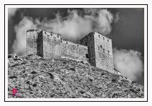 castle-6624102_960_720.jpg