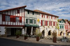 LA BASTIDE CLARENCE (2).jpg