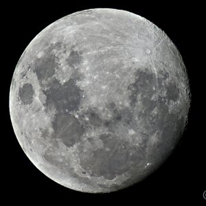 luna-luminosa_2346184659_o.jpg