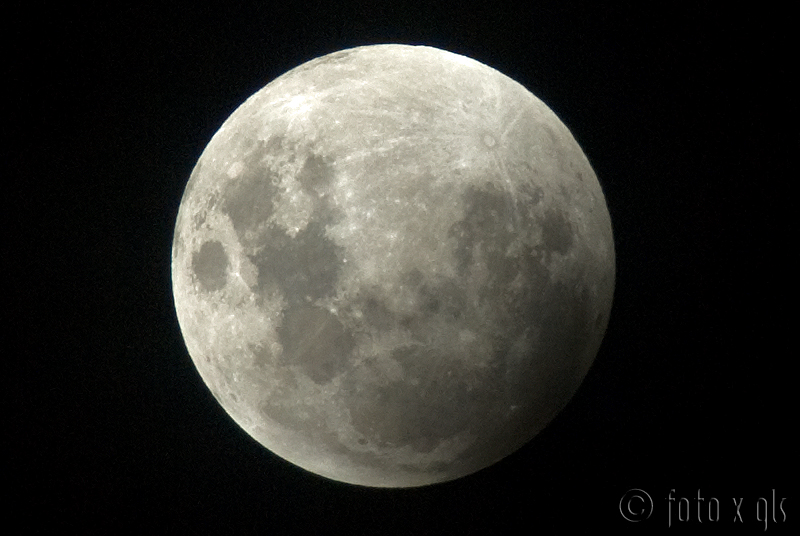 luna-lista-para-eclipse_2294991896_o.jpg